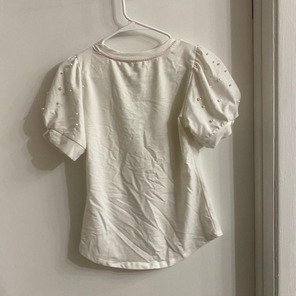 White pearl bubble sleeve top size small